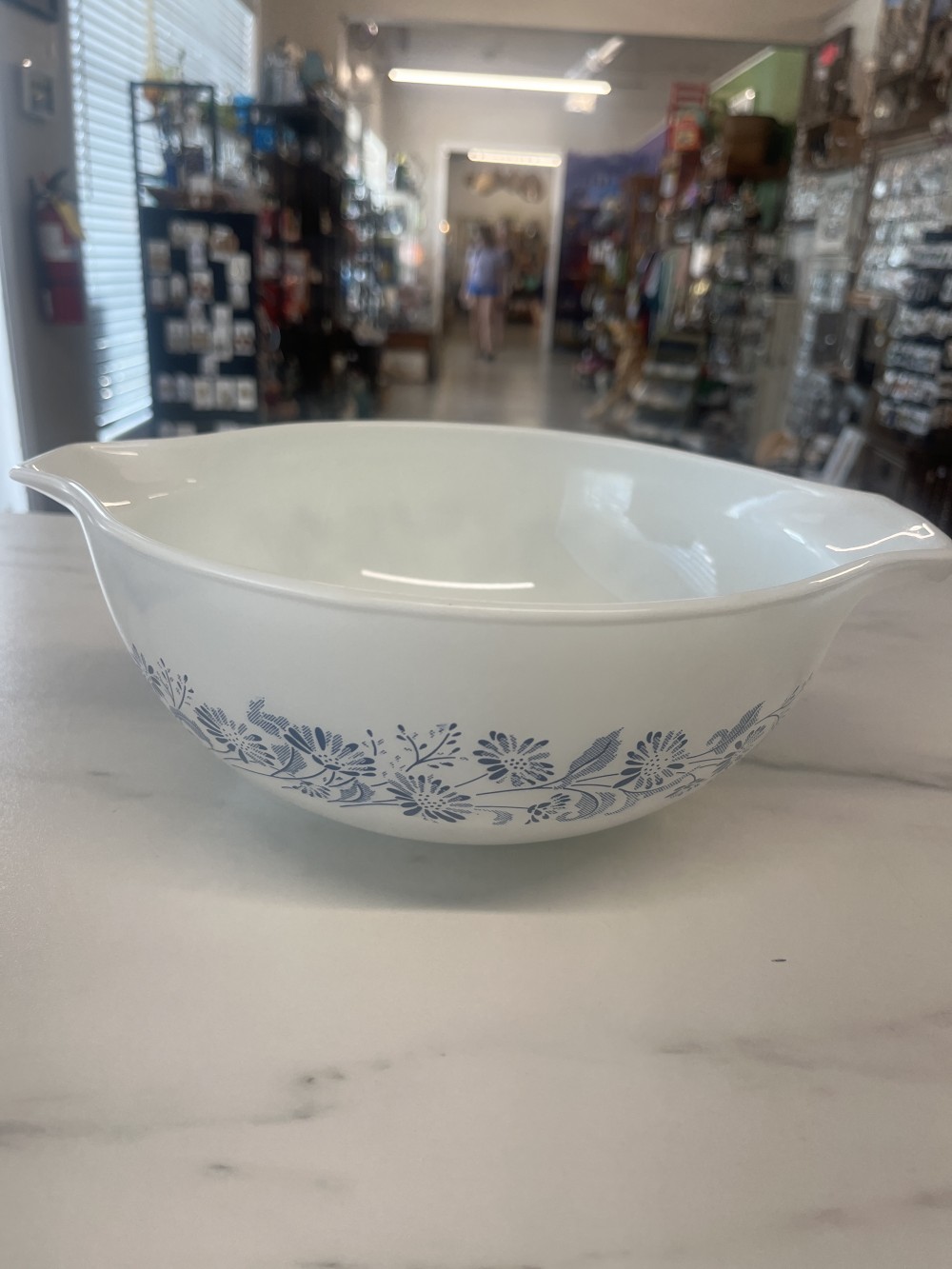 The Pyrex #443  Colonial Mist mixing bowl