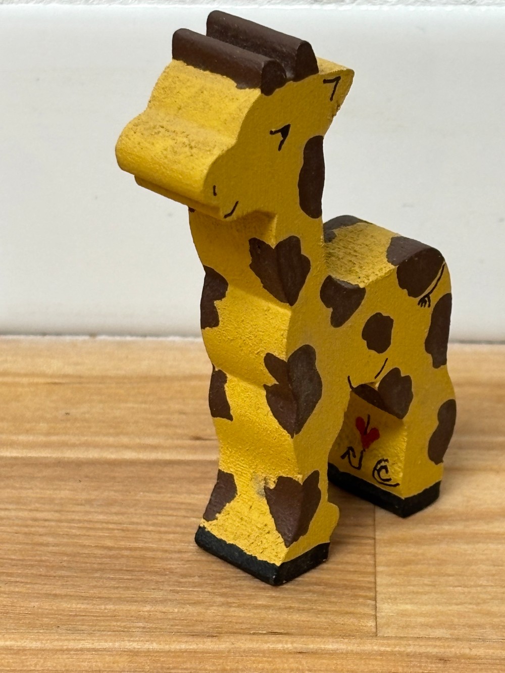 Giraffe Hand Painted Wooden Folk Art Figurine Signed RJ Yellow Brown Hearts 2¾