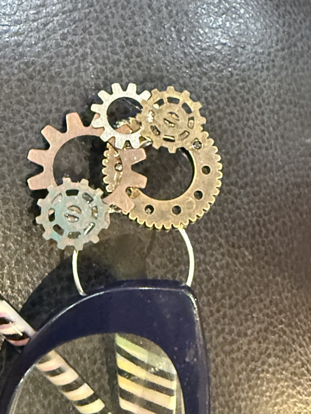 Eyeglass or ID Badge Holder Pin - SteamPunk Gears