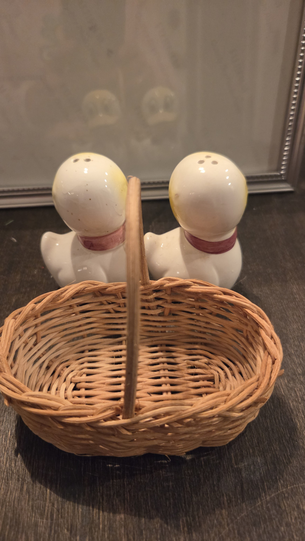 SS-101 vtg ceramic ducks S & P