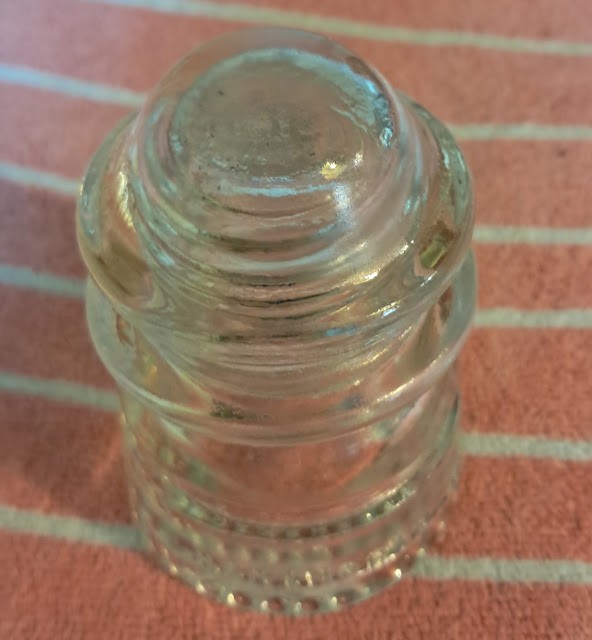 Hemingray-12 Clear Insulator