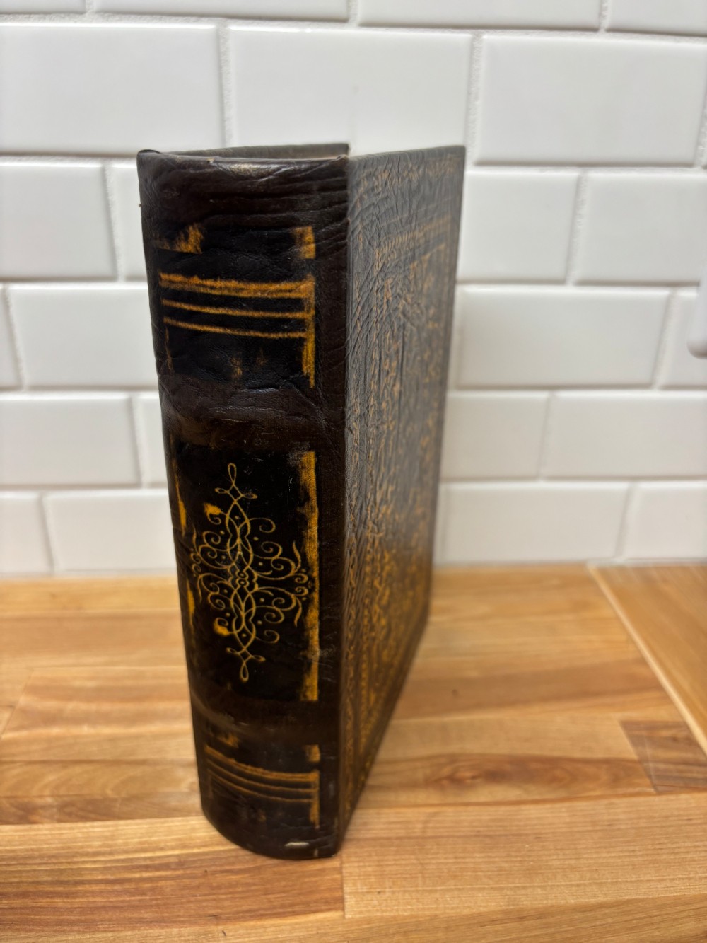 Book Storage Box Faux Leather Decorative Secret Keepsake Box Hidden Storage 8.5