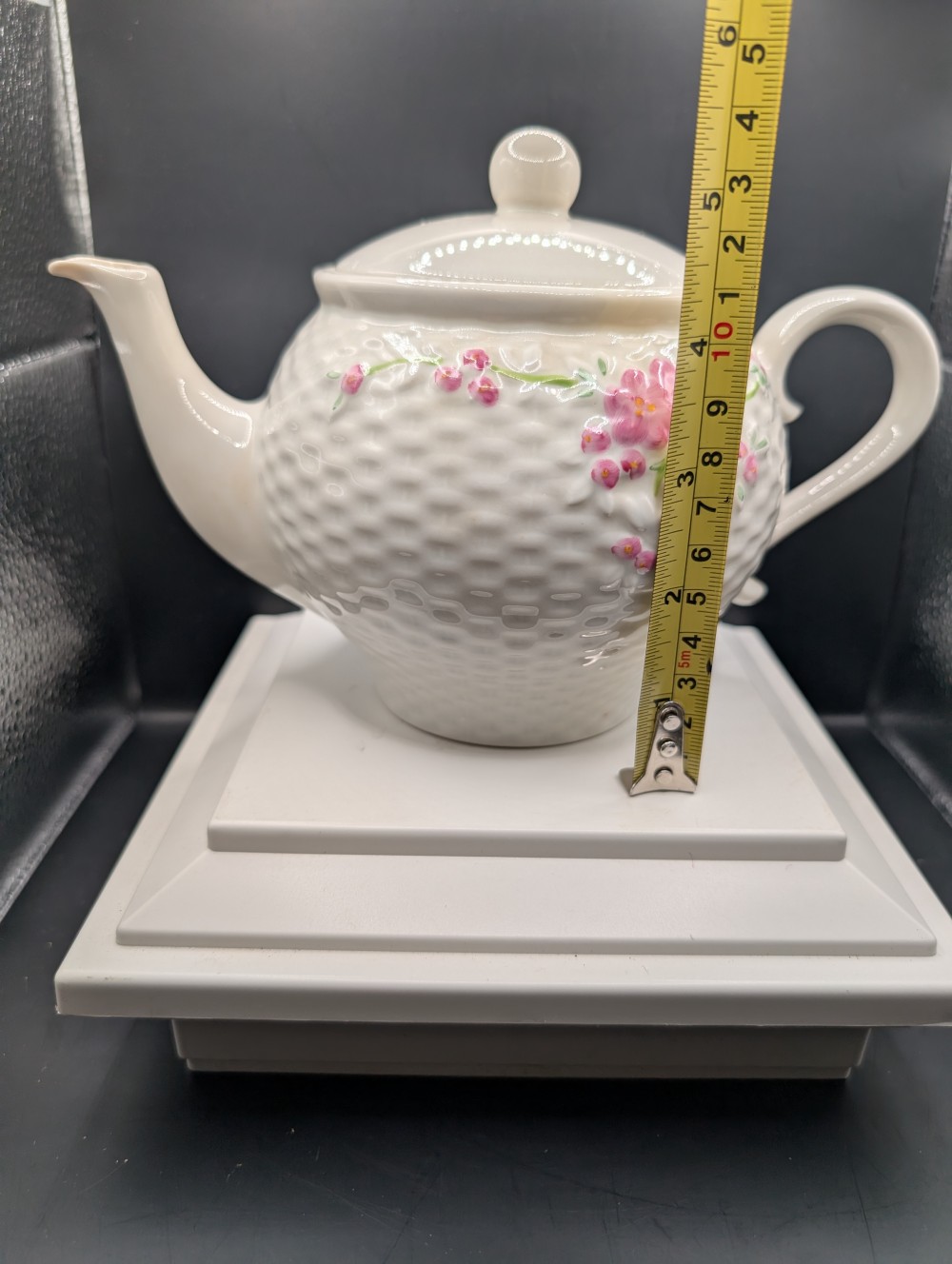 Vintage 1985 Teleflora teapot