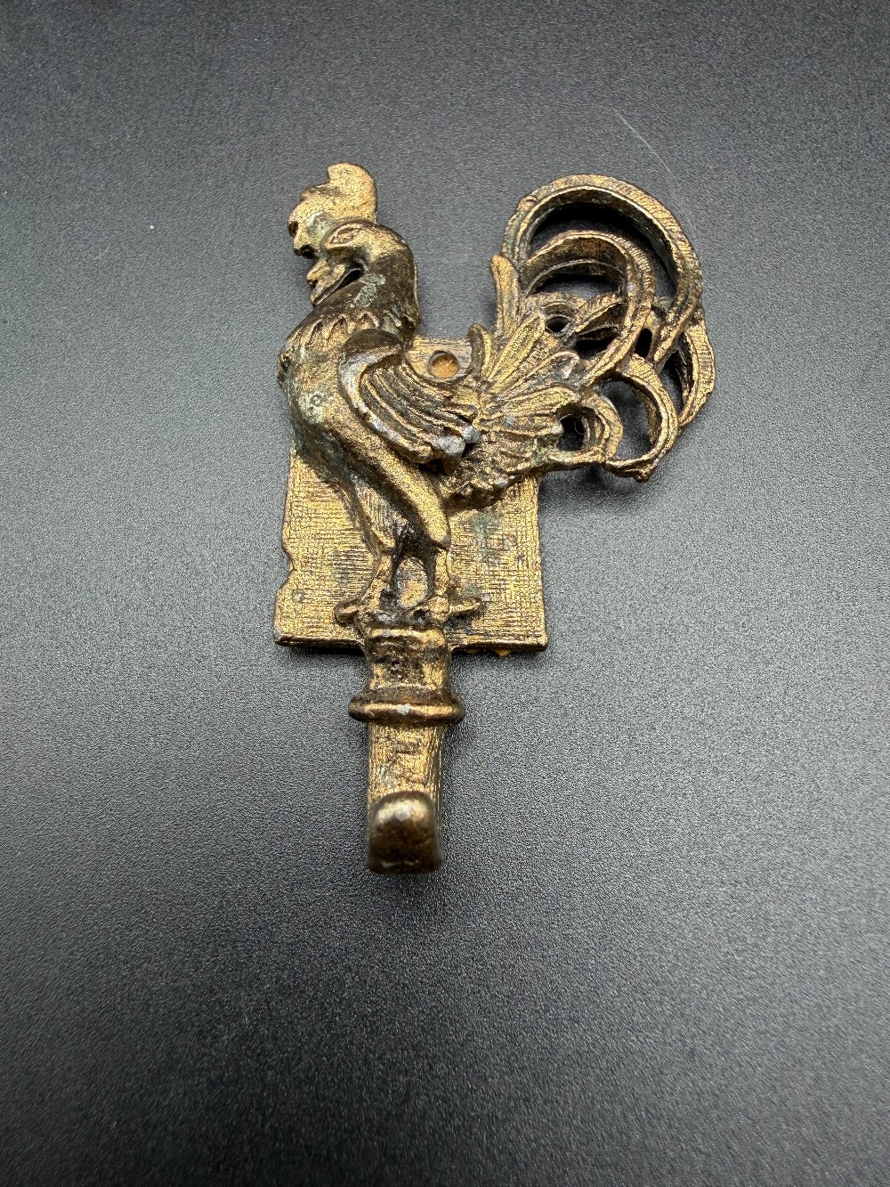 Vintage Mid-Century Trayco Cast Metal Rooster Hook AS IS - Gold/Brass Finish Key Hanger