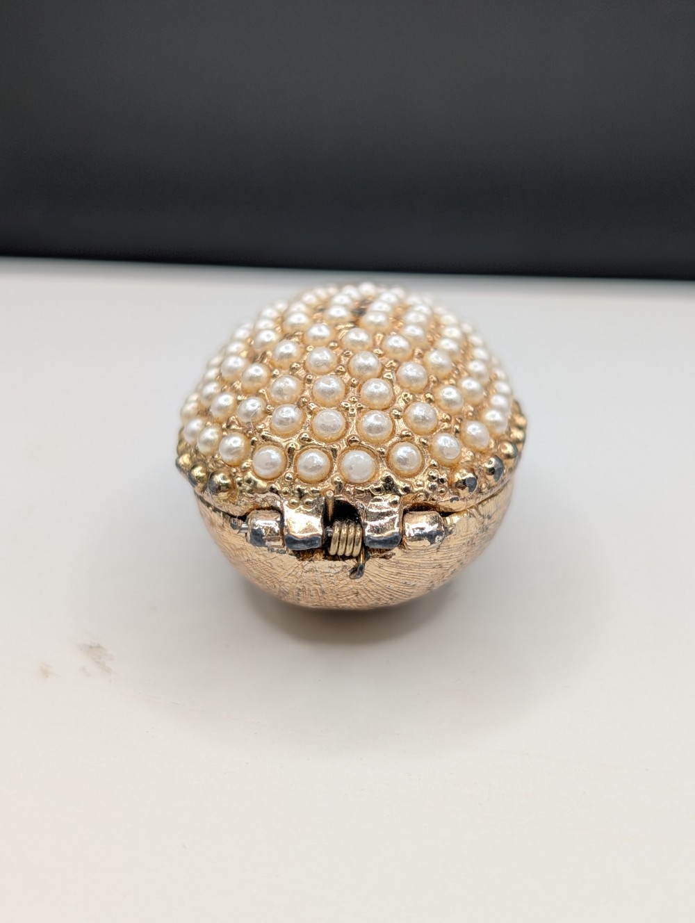 Vtg faux pearl egg trinket box