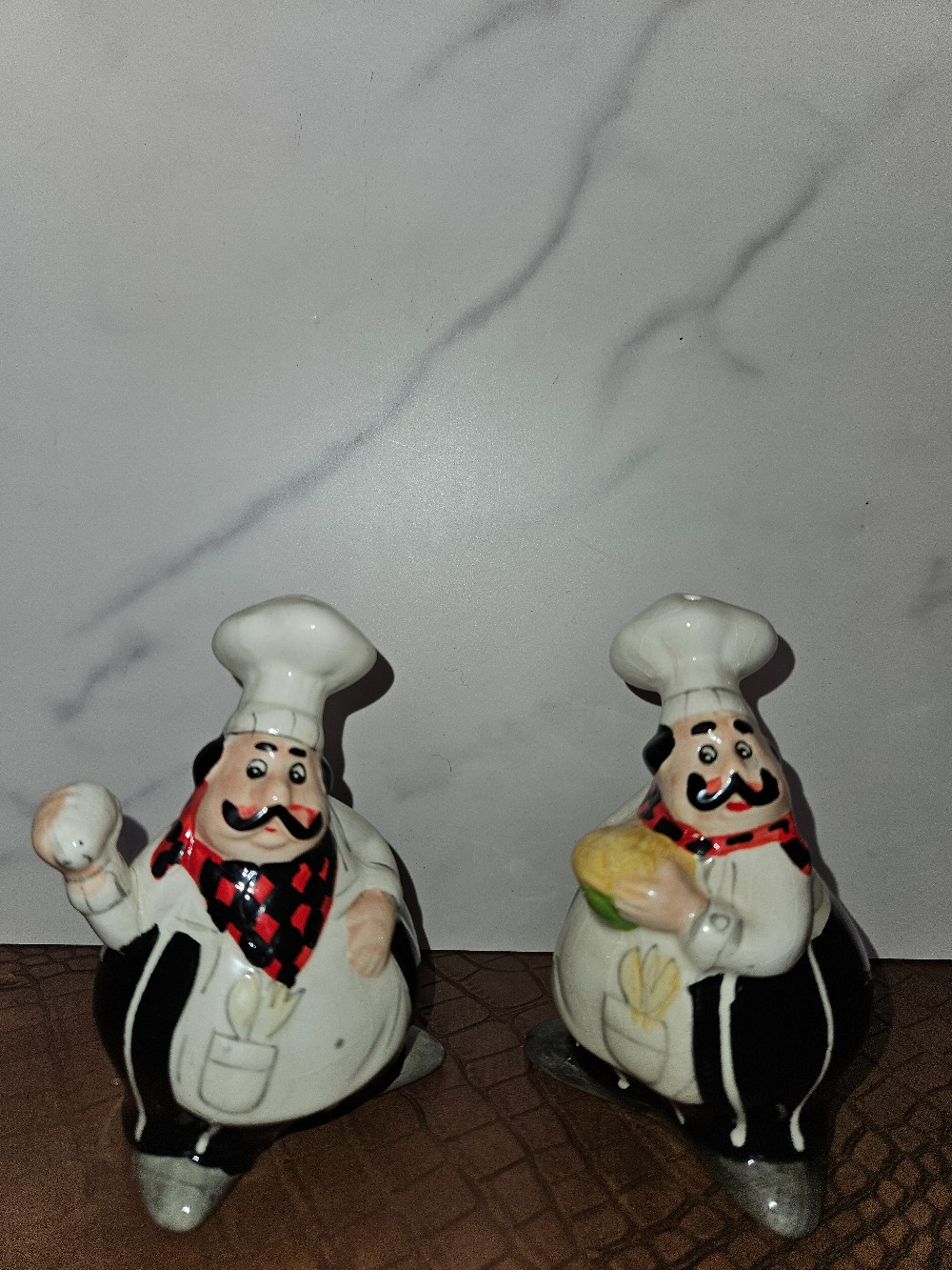 B&L Antiques | Kitchenware