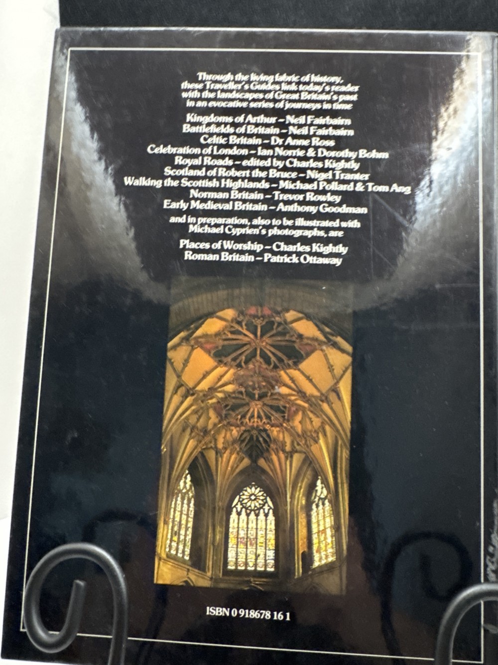 HBB A TRAVELERS GUIDE TO MEDIEVAL BRITAIN