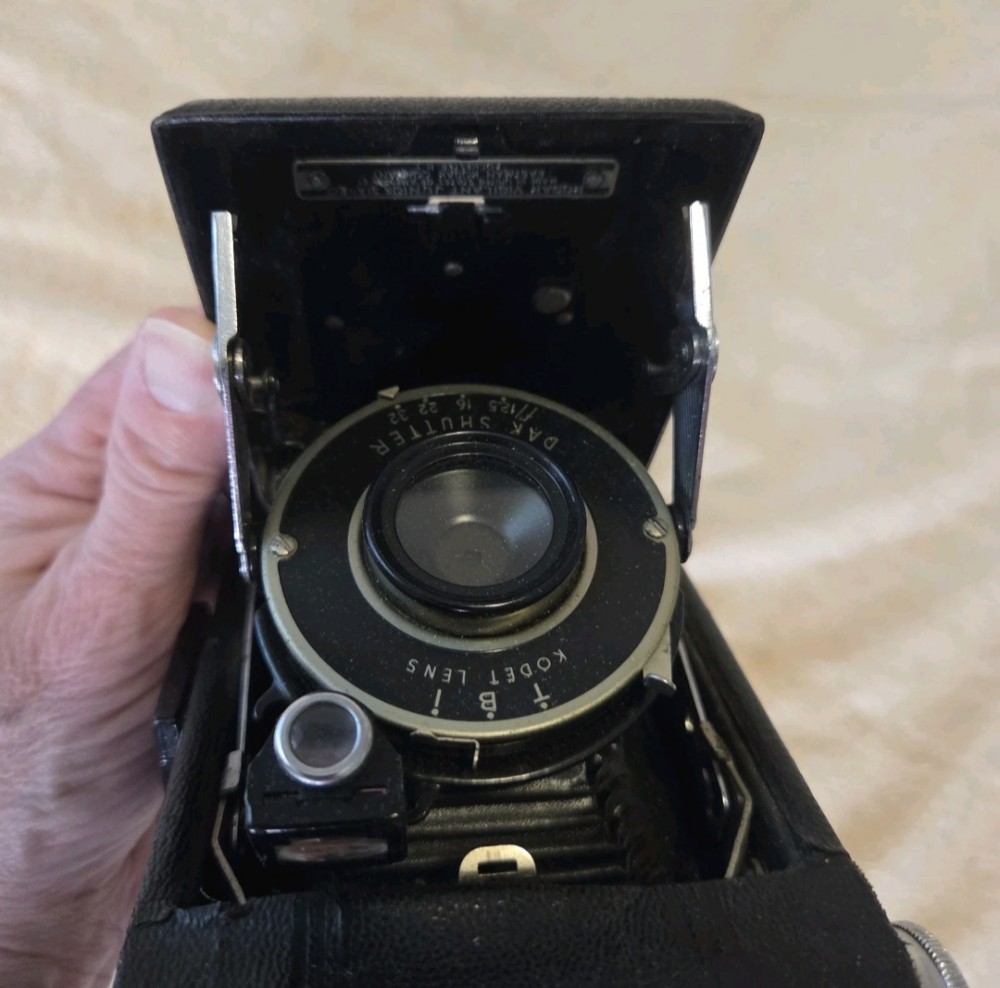 1930's Kodak Vigilant Jr 6-20 Folding Camera-As Is