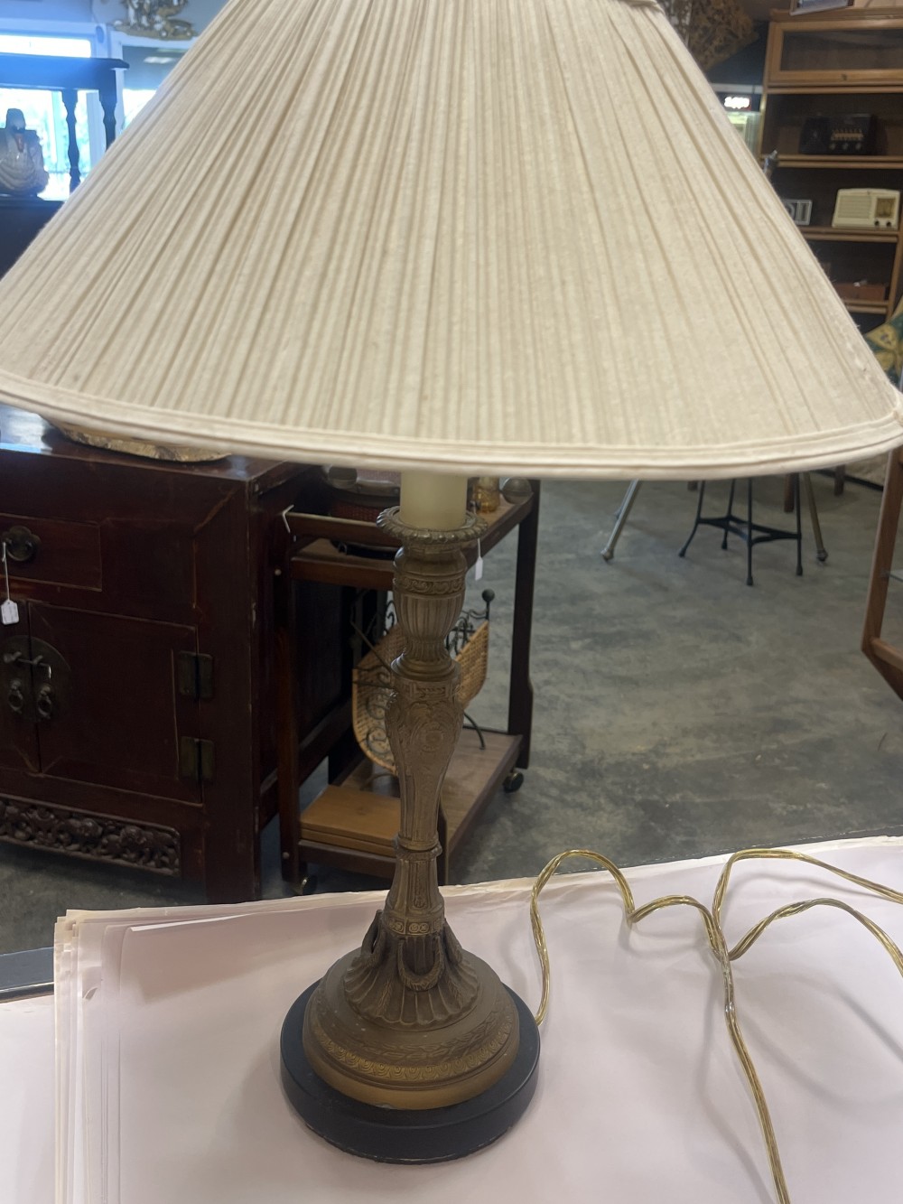 Ornate brass table lamp & shade