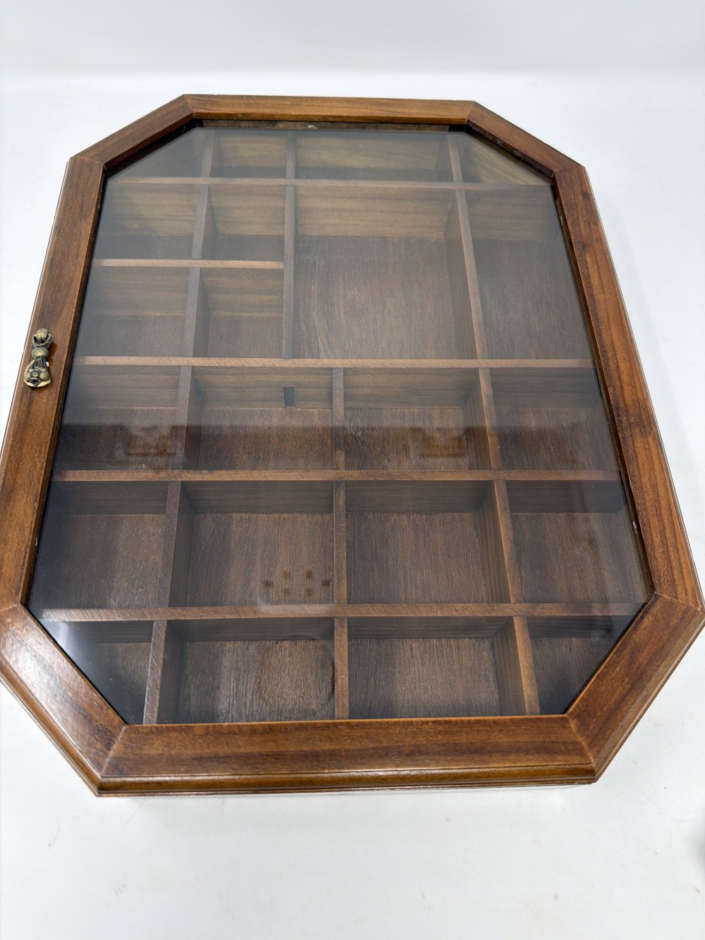 Vtg Wood Curio Display Cabinet