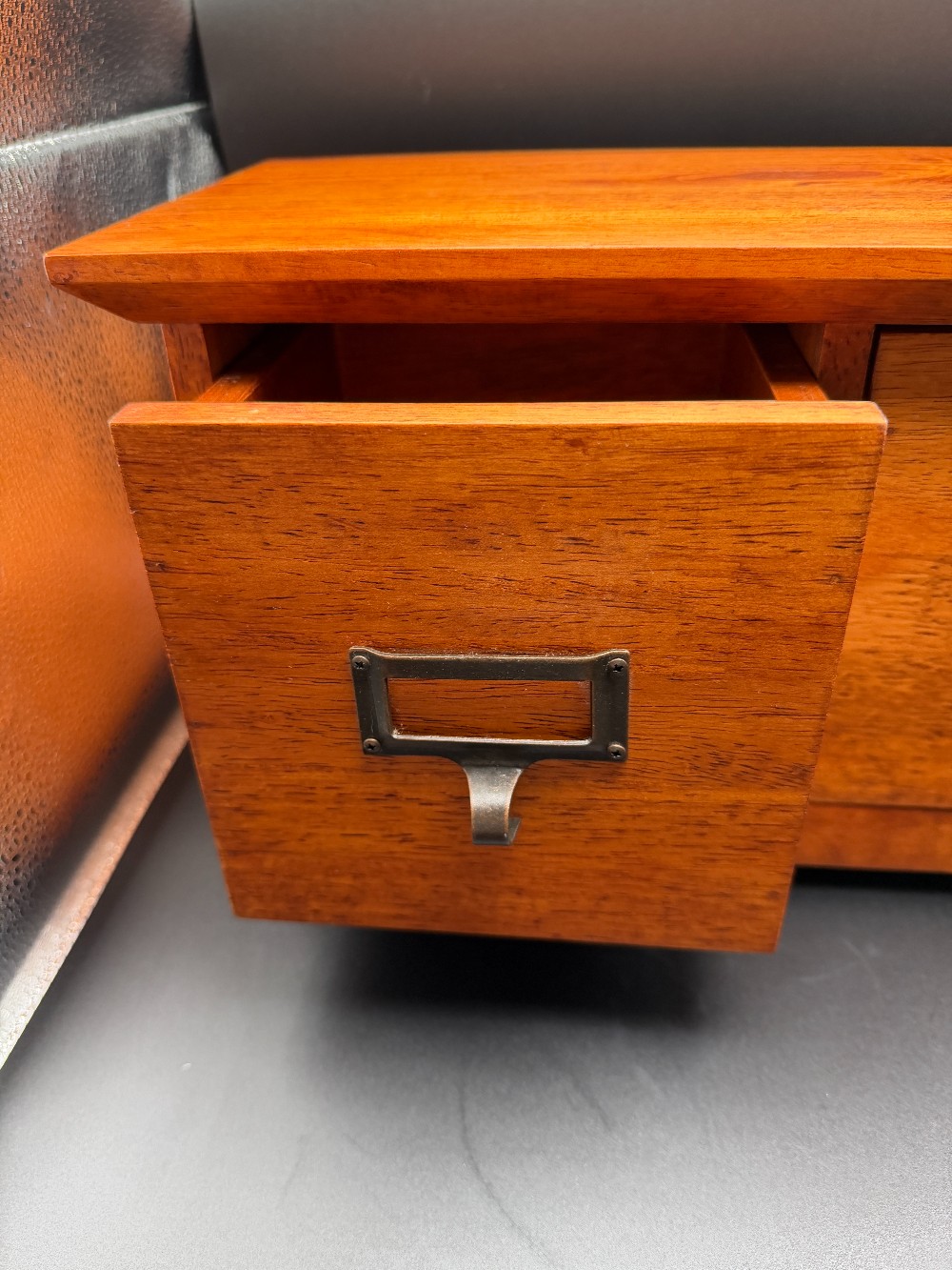 Modern Vintage-Style 2-Drawer Wooden Desktop Organizer
