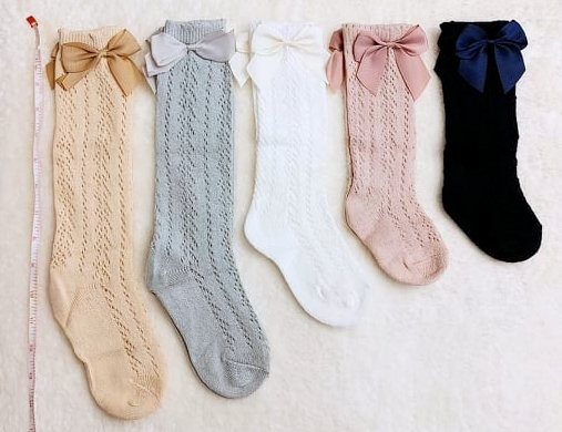 Knit Knee Socks w/Bows - L-Shoe Size 7T-10T