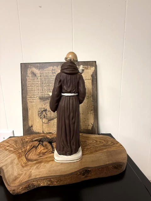 St. Francis of Assisi Porcelain Figurine Doves Vintage Statue