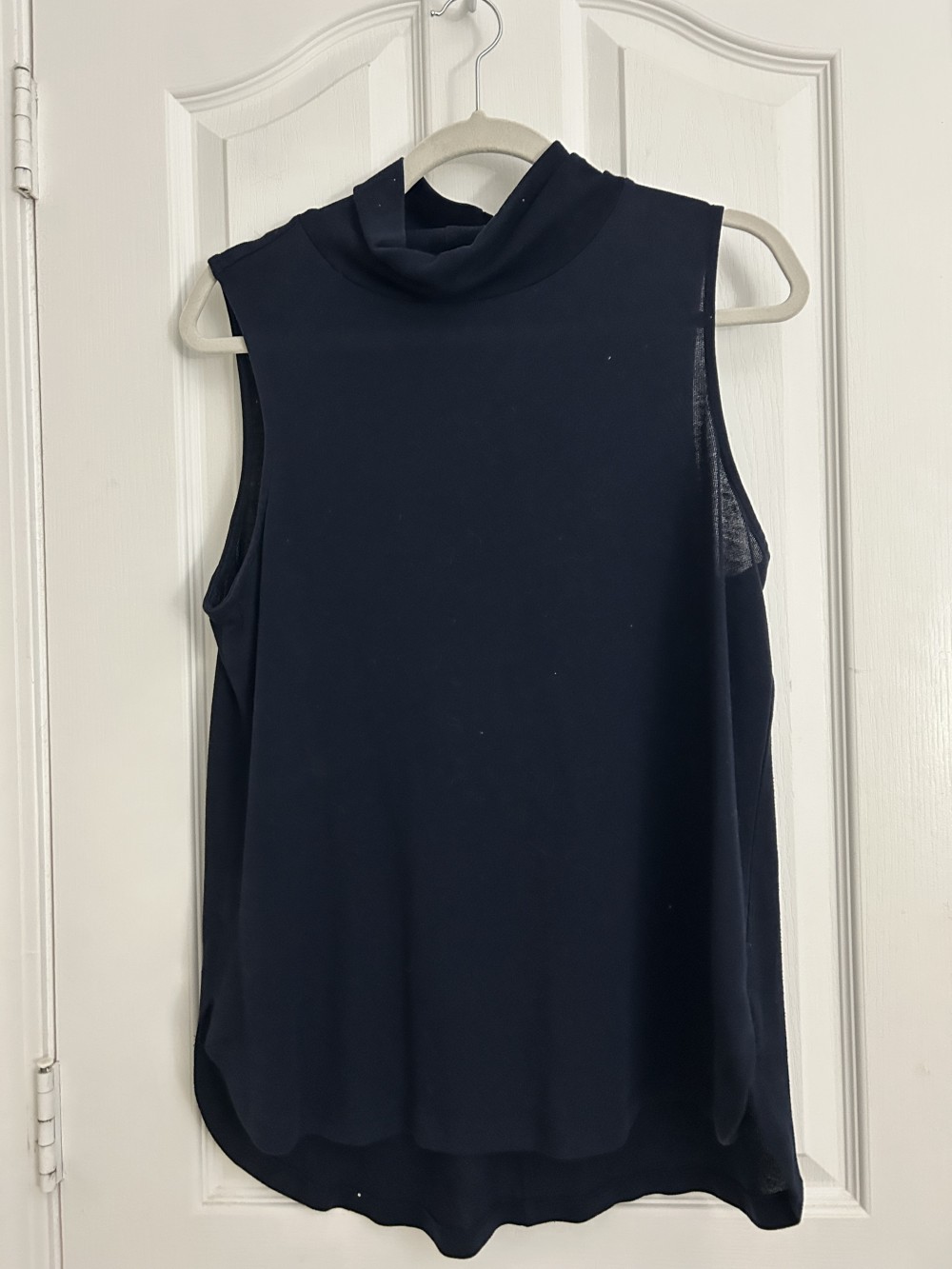 Loft sleeveless top (large) BLUE
