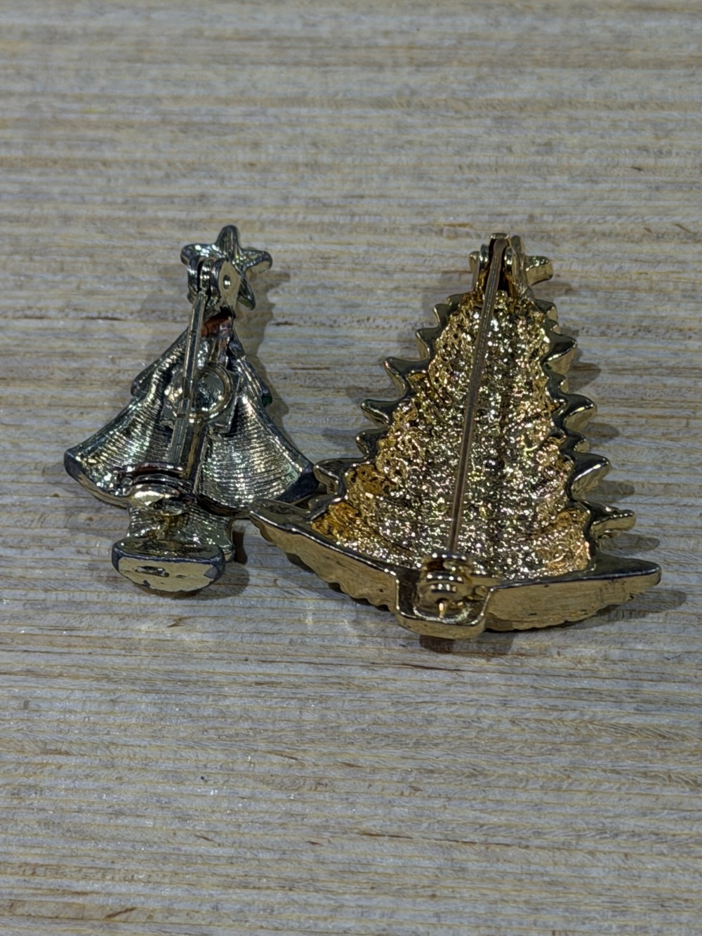 VTG Pair of Mini Christmas Tree Brooches 1”