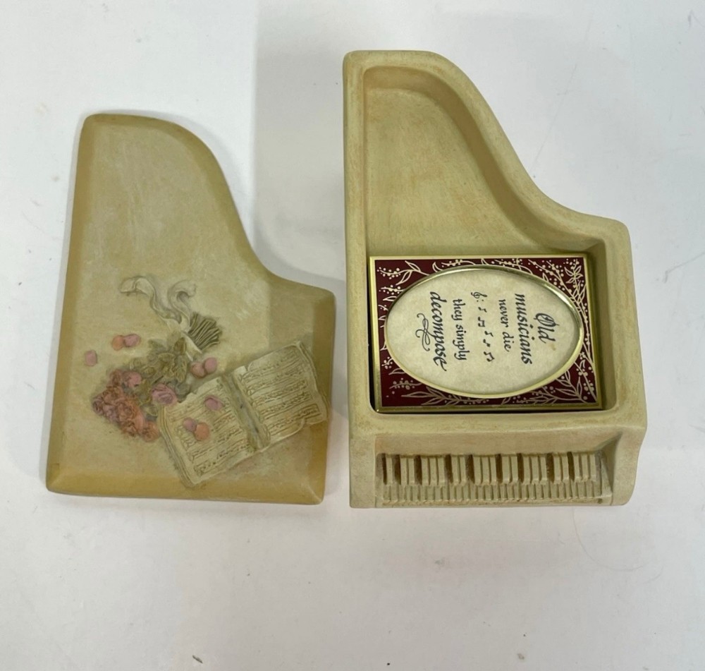 Trinket Box Grand Piano Resin with Lid & Framed Music Quote Jewelry Keepsake Gift Set Vintage