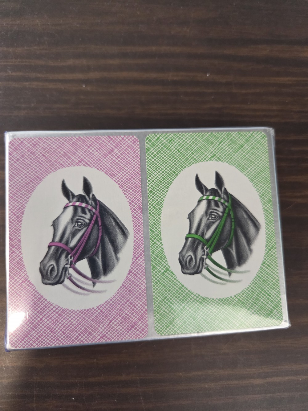 DO-1594  Hamilton brand playing cards