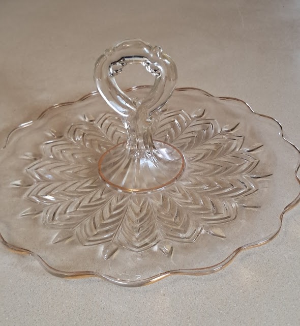 Jeanette Glass Sandwich Tray w/Gold Trim (1940's) 11 1/2