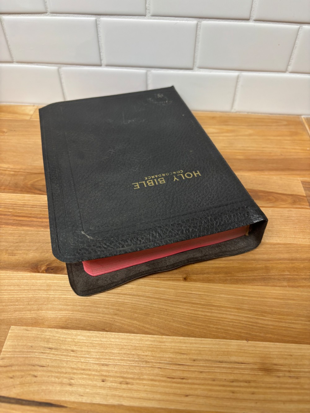 Bible King James Version Holy Bible with Concordance Thumb Indexed Red Edges 1951 Presentation