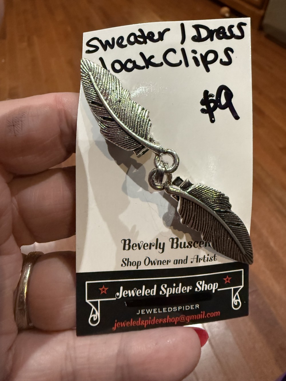 Sweater Clip, Cloak Clip, Dress Clip: Silver Feathers Connected