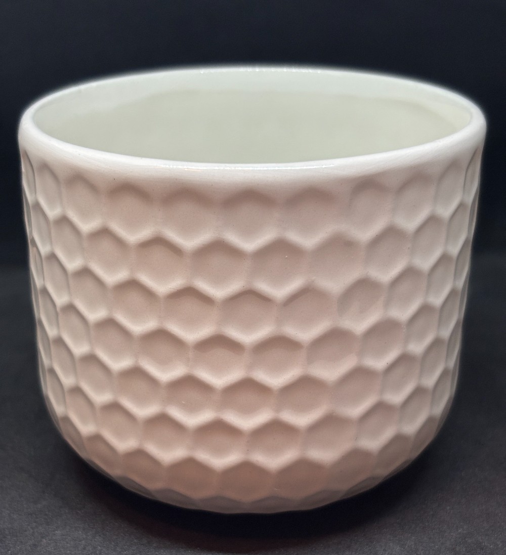 THL small white ceramic honeycomb textured bowl