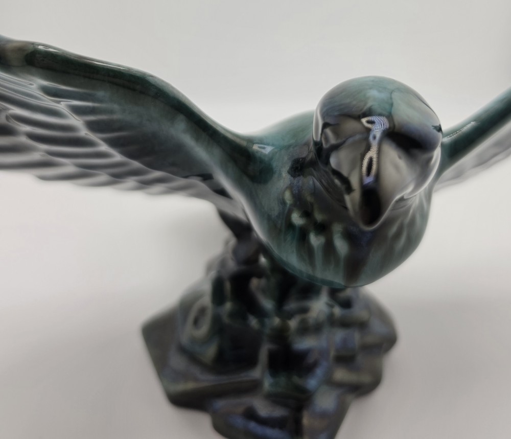VTG Blue Mountain Pottery Soaring Eagle