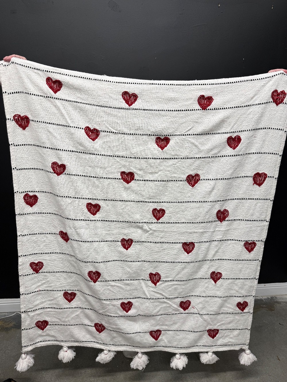 Heart woven throw blanket