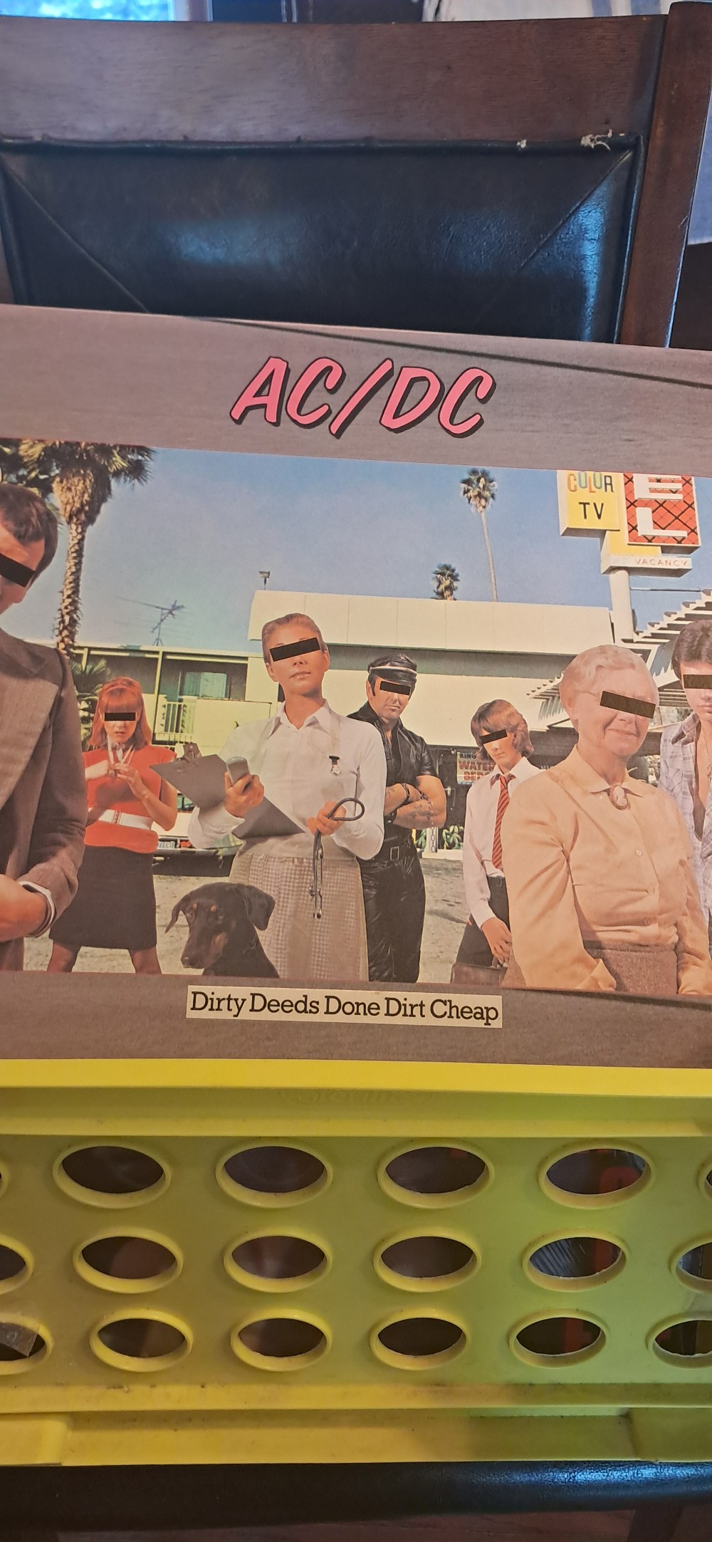 AC/DC- Dirty Deeds Done Dirt Cheap