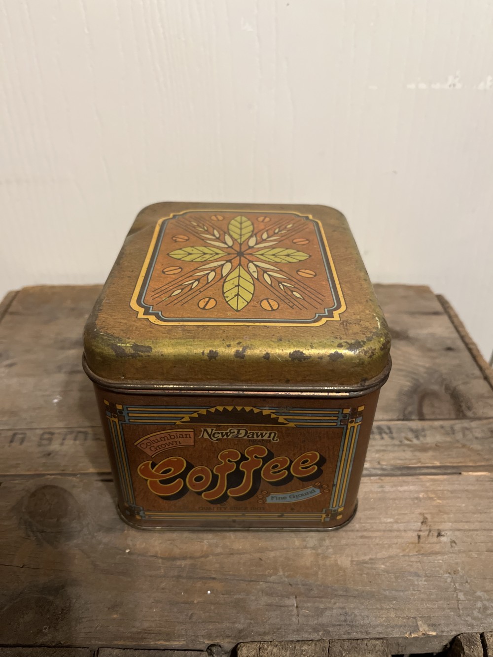 Vtg Cheinco Coffee Tin