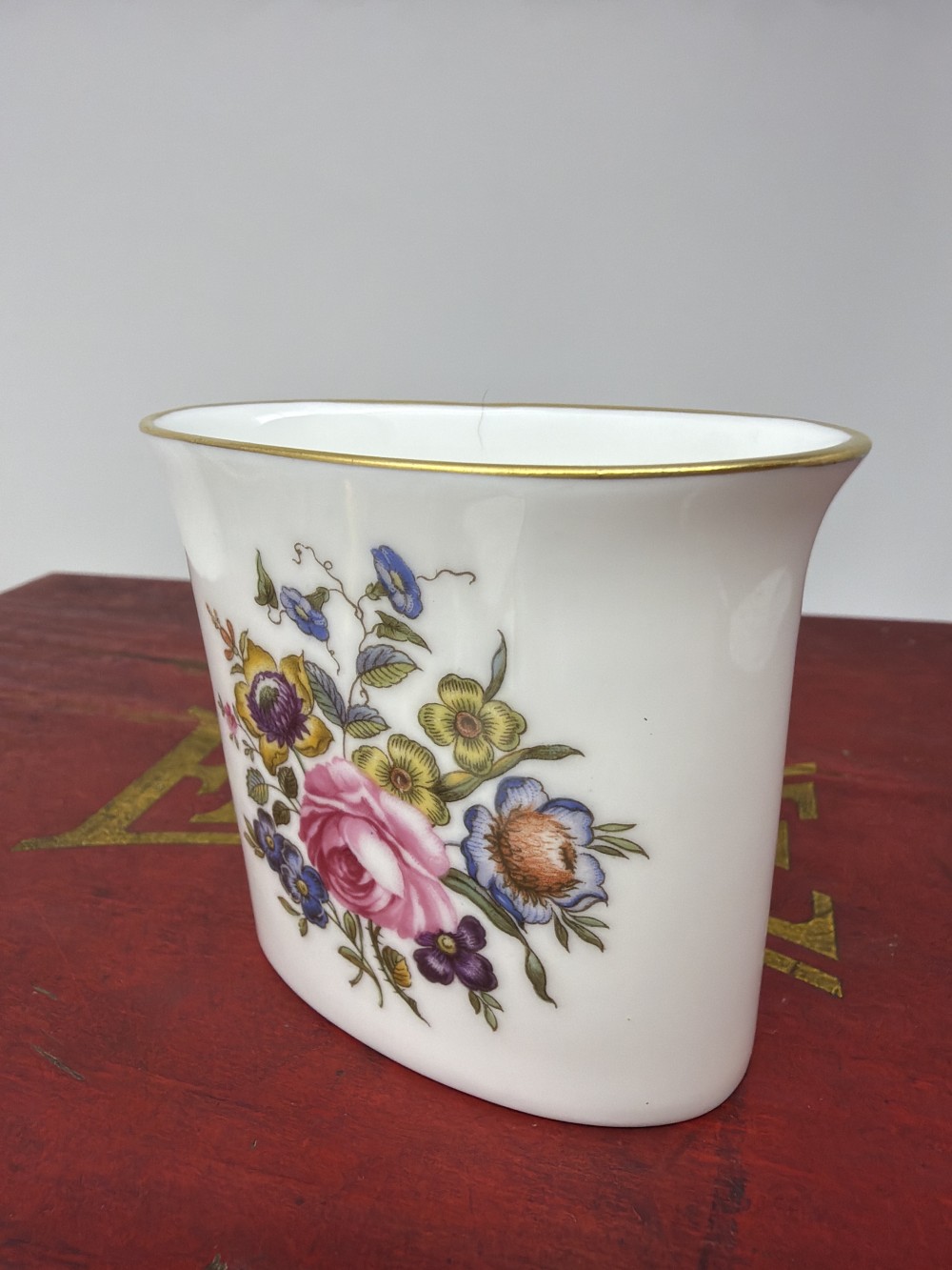 Vtg Royal Worcester Porcelain Vase