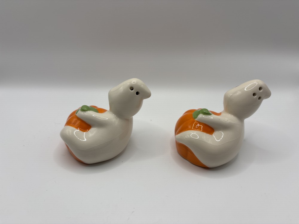 Ghost with Jack O Lantern S & P Shaker Set Vintage