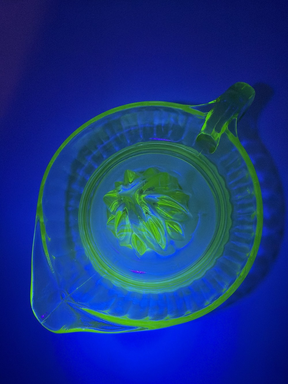 AS IS Uranium Glass Citrus Juicer