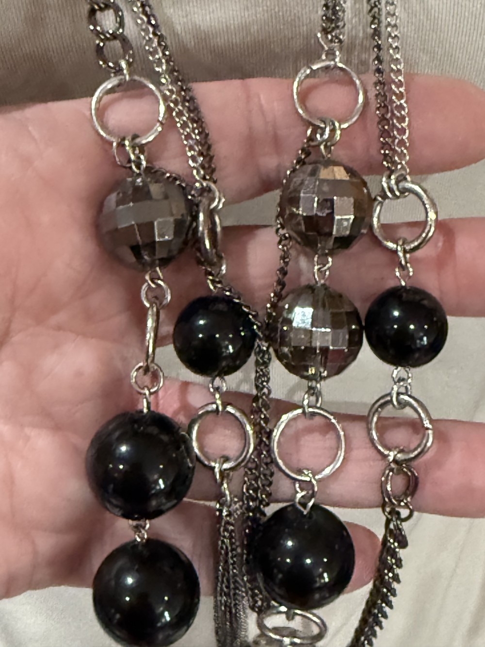 Long Necklace Black & Faceted Grey Beads Chain