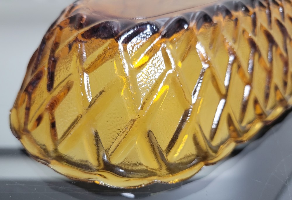 VTG Indiana Glass celery dish in Pretzel