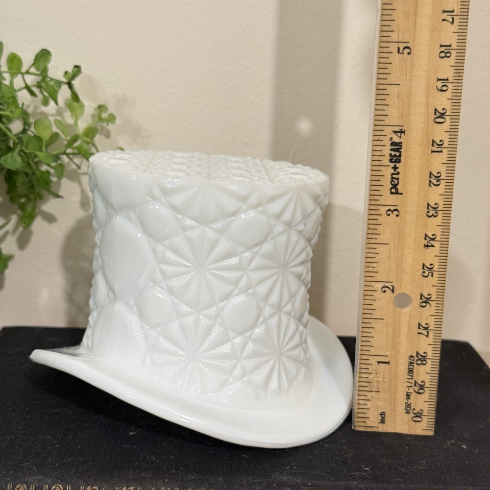 Milk Glass Daisy and Button Top Hat