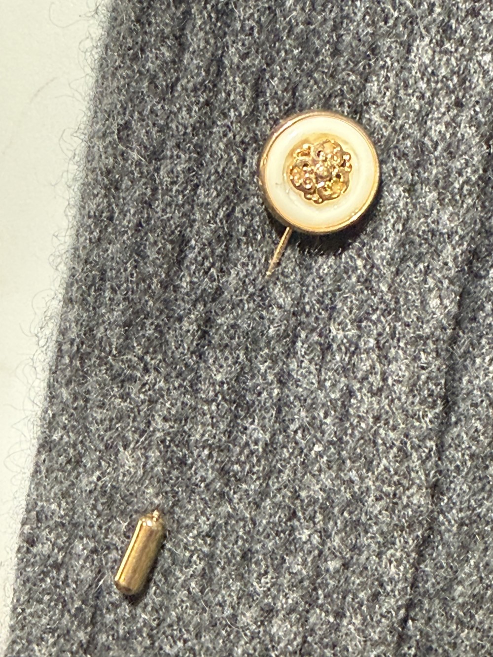 Hat Pin / Scarf Pin - Vintage Enamel White and Gold Button, Lapel Pin, Hat Pins,