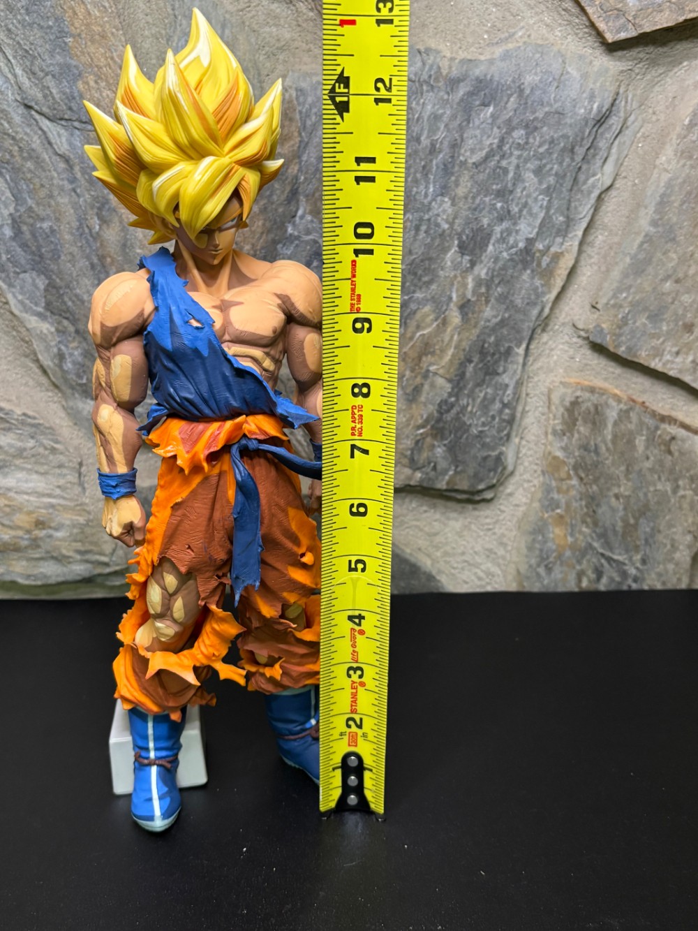 Dragon Ball Z Super Saiyan Goku SMSP Manga Dimensions 2016 Figure 13 Inch