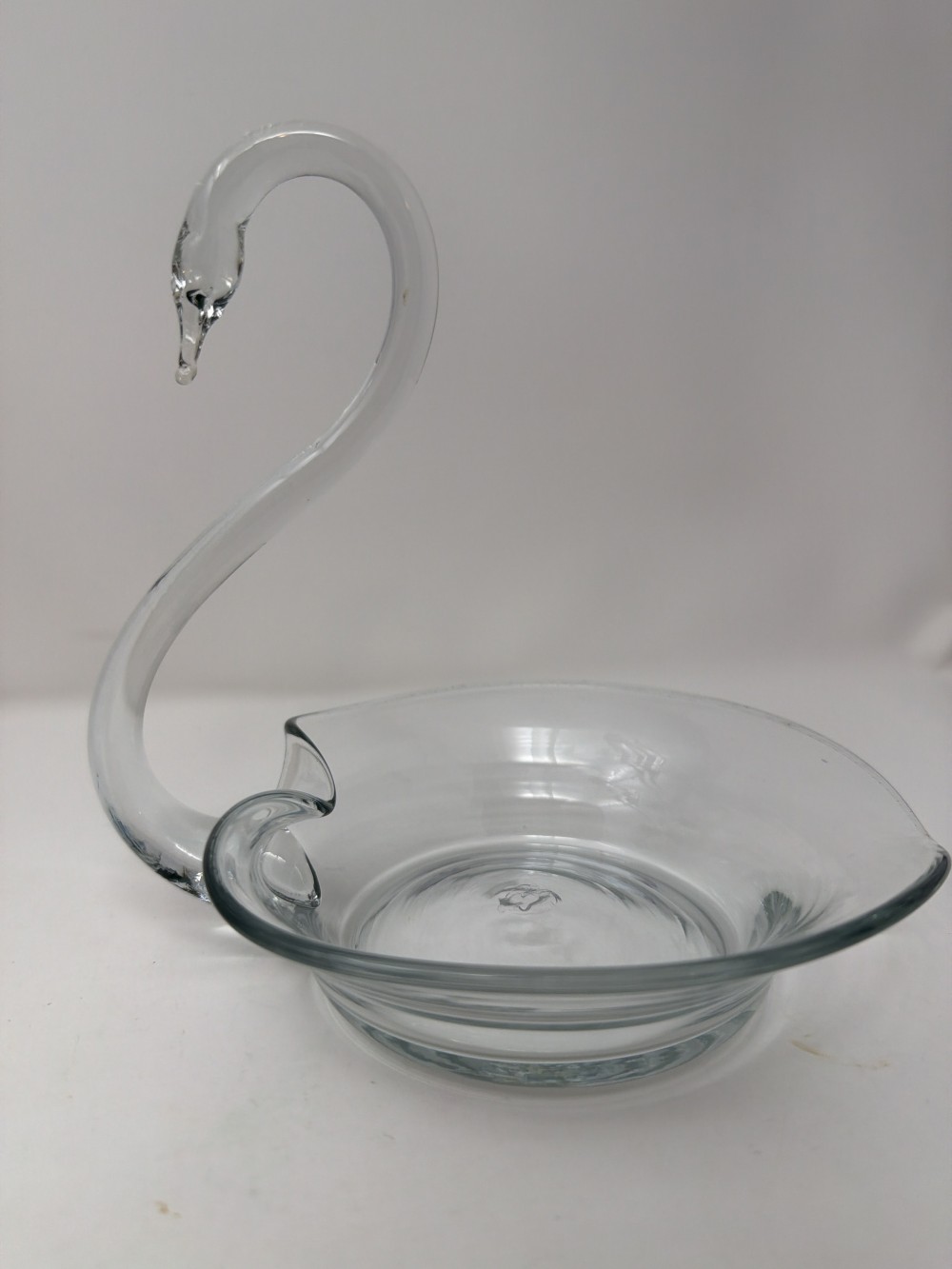 Vintage Art Glass Swan