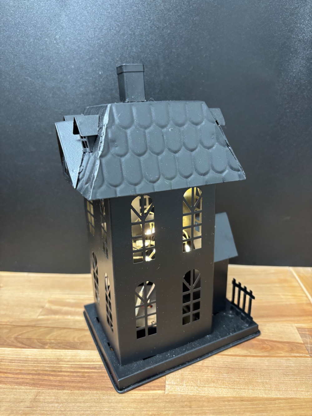 Lighted Metal Haunted House Halloween Decor Crow Tree