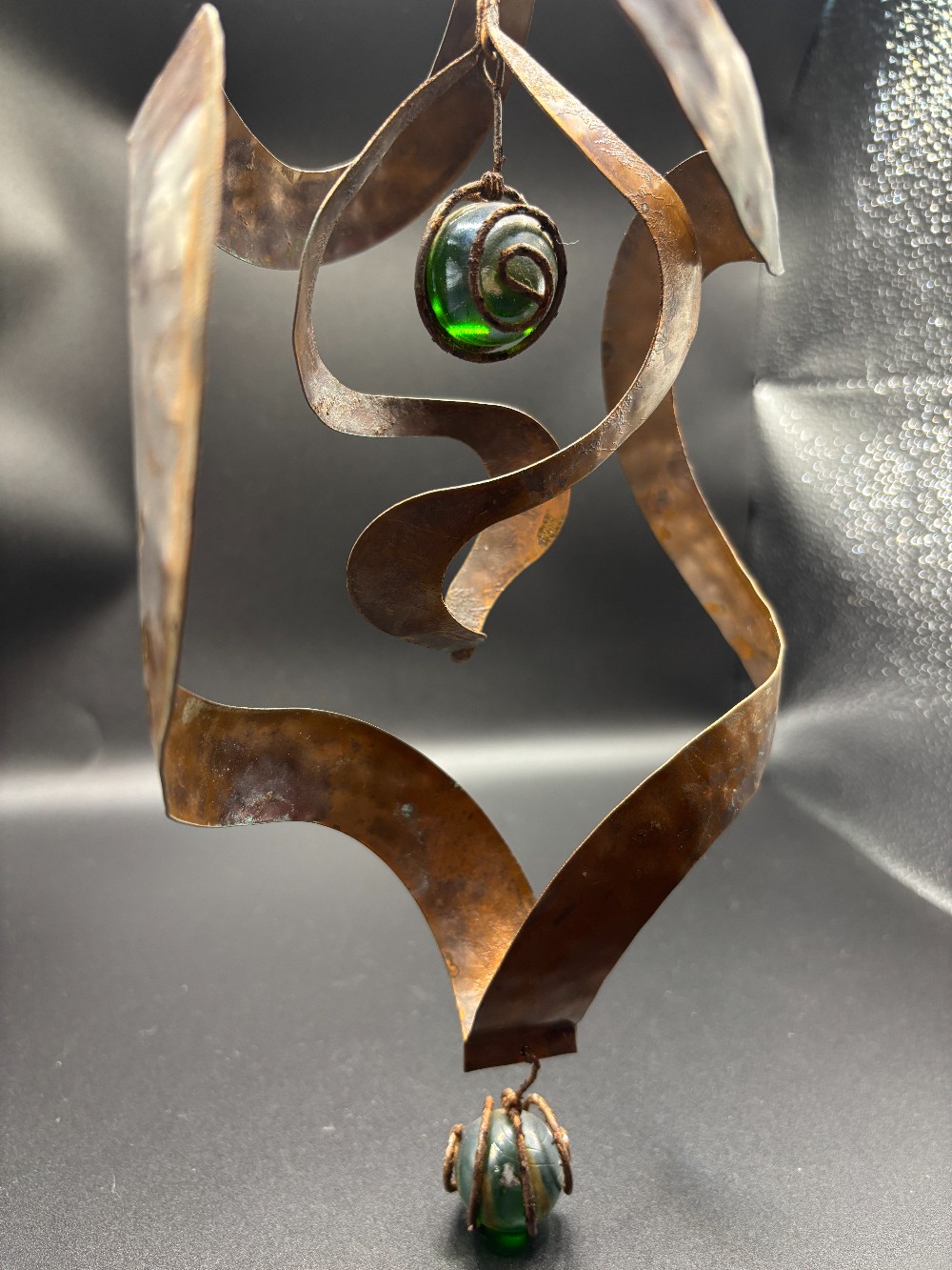 Garden decor spiral copper wind spinner 2 green glass orbs