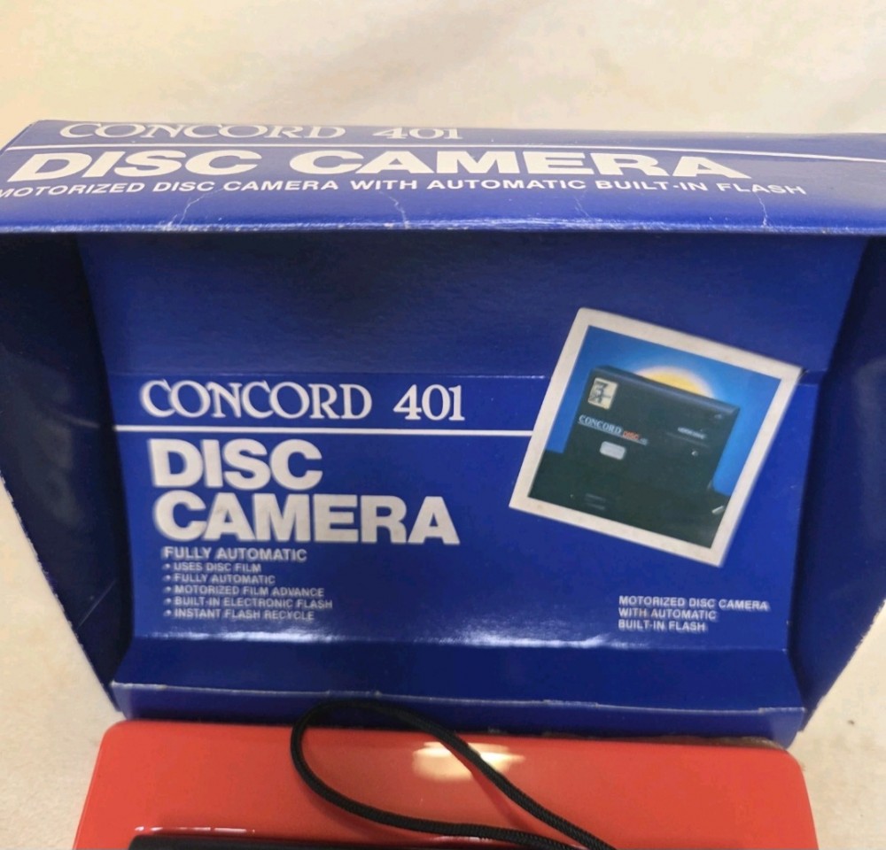 VTG 1980s Concord 401 Disc Camera Untested With Box & Manual. Untested.