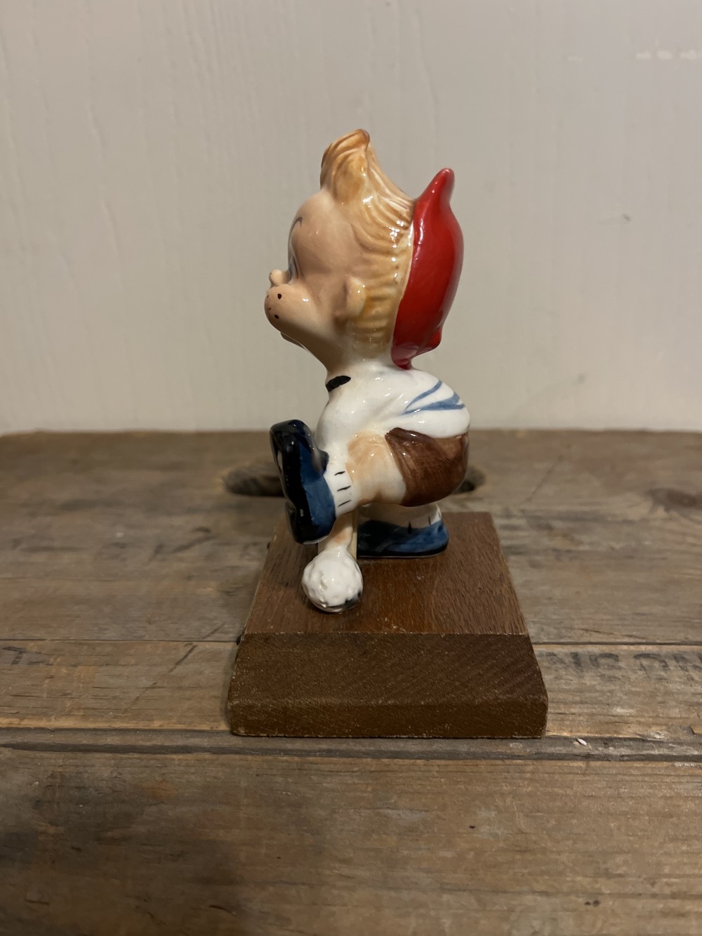 1950s The Golfer ceramic statue