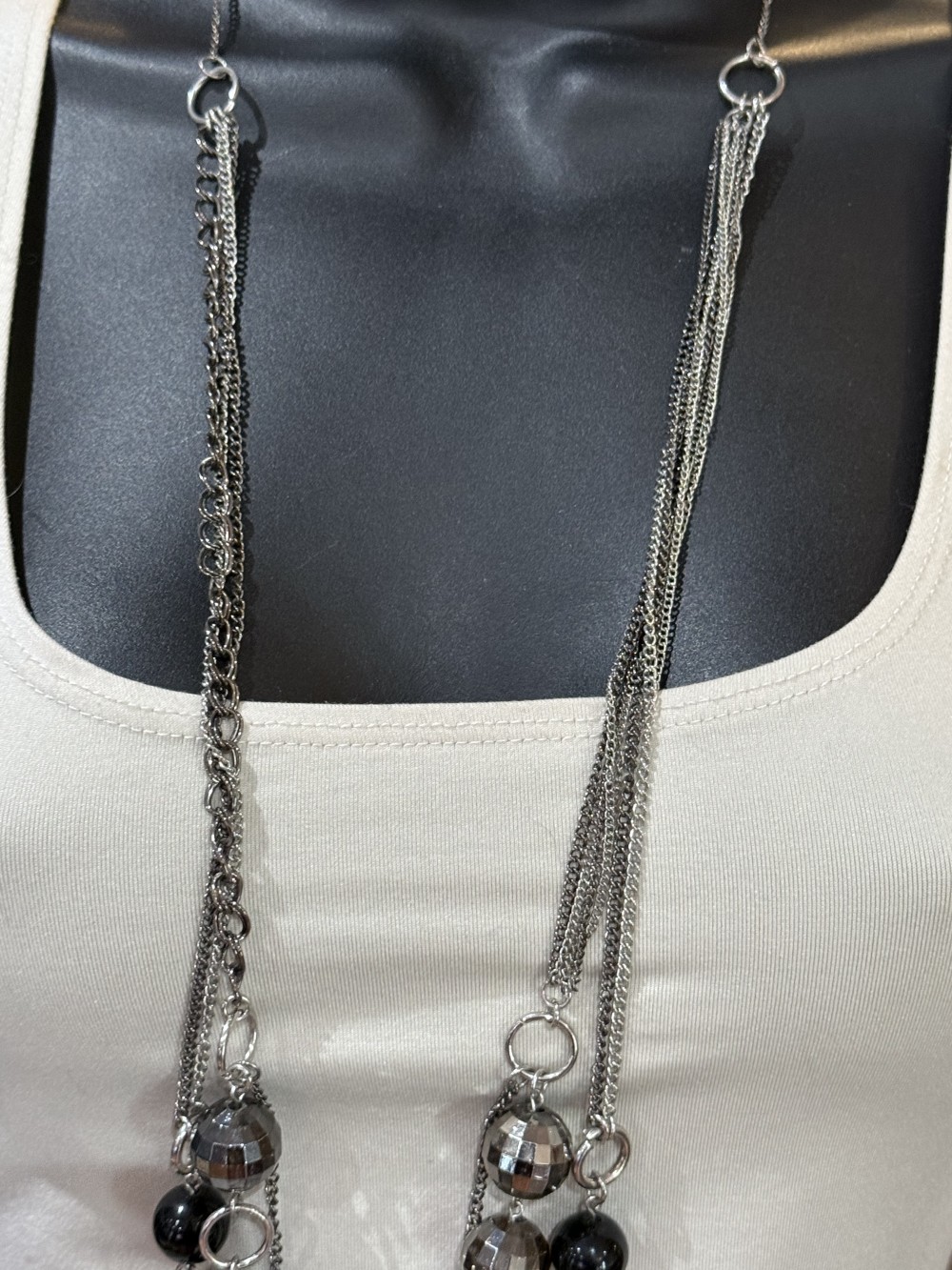 Long Necklace Black & Faceted Grey Beads Chain