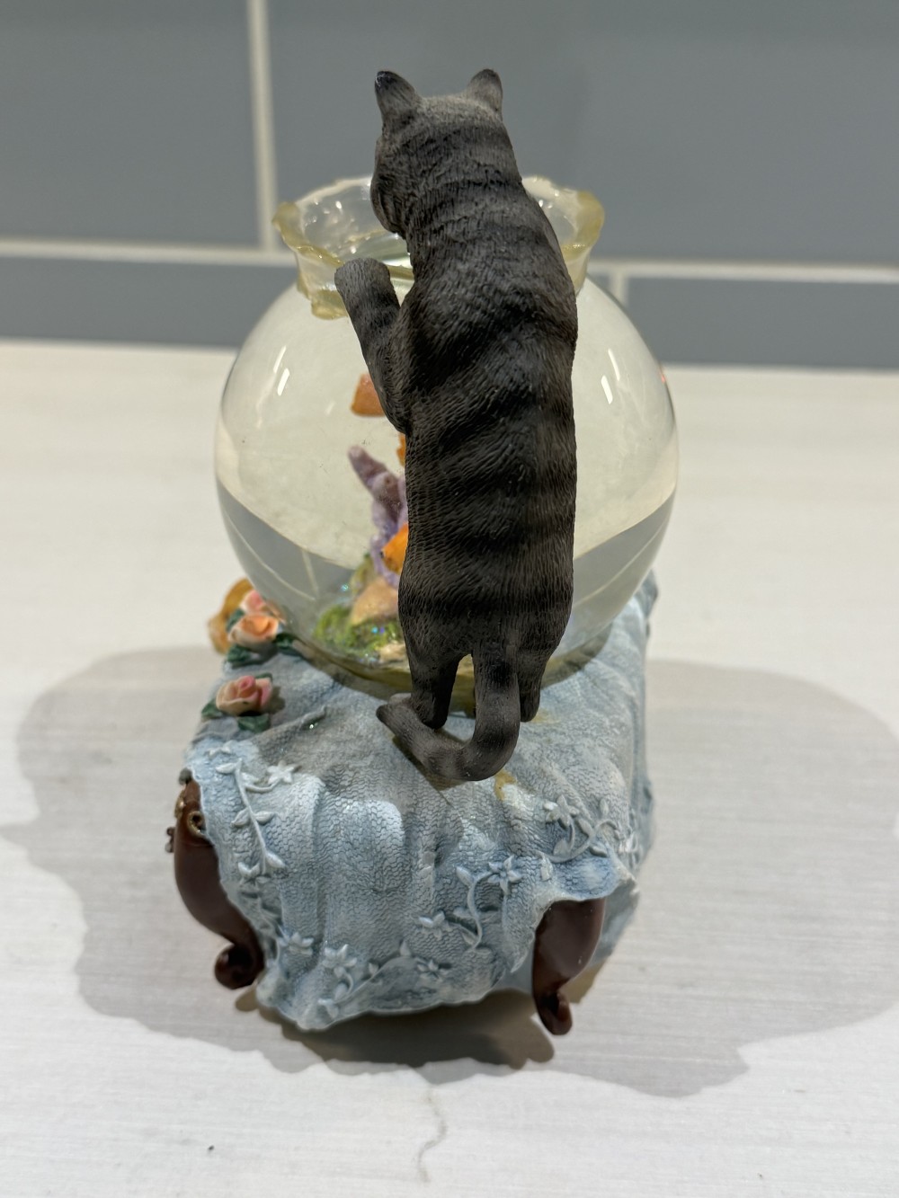 Vintage Cat & Goldfish Bowl Music Box 7’