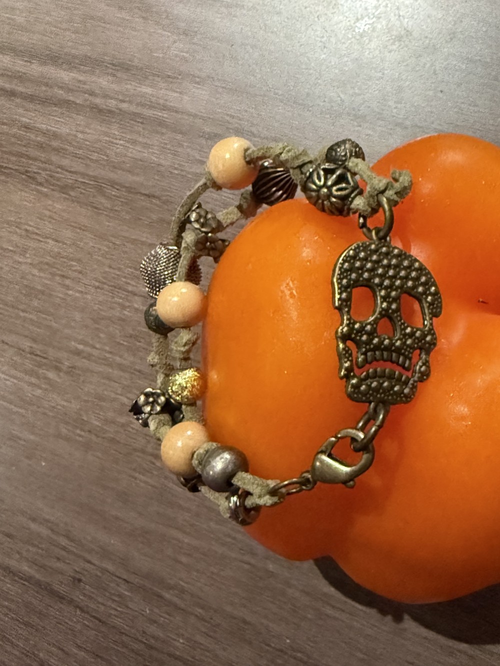 Bracelet - Bronze skull tan leather bead accents