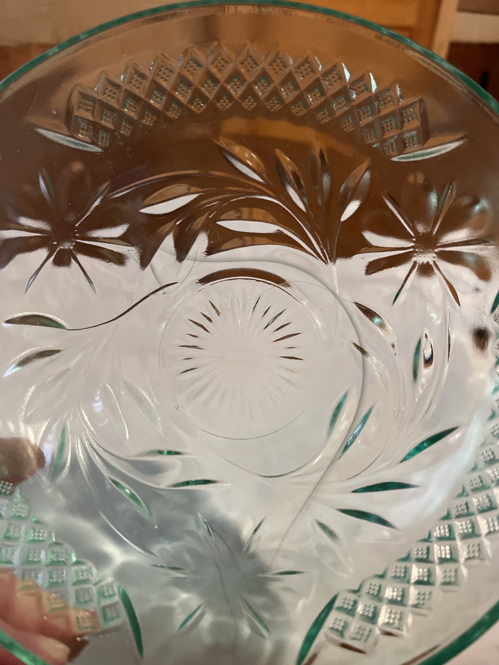 1920s uranium glass bowl GLOWS