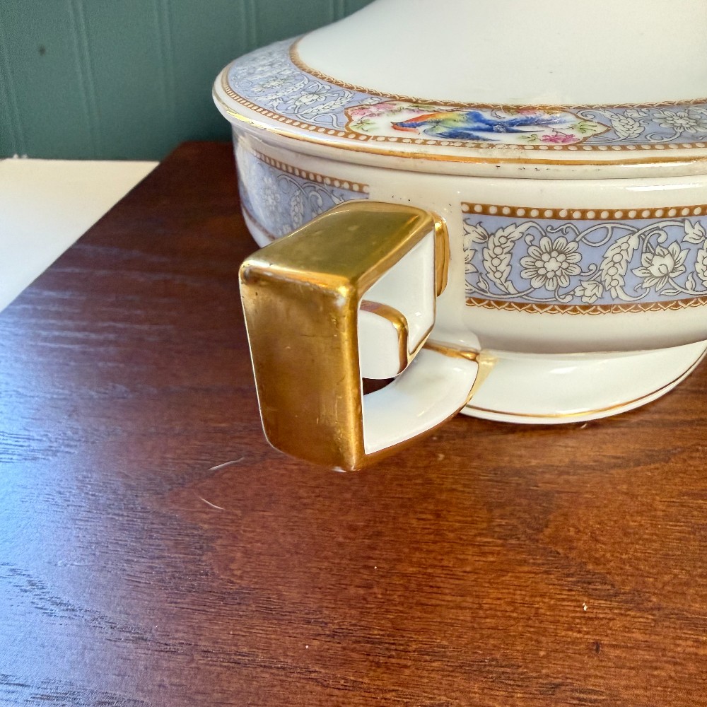 PT Bavaria Tirschenreuth Florida Covered Vegetable Dish