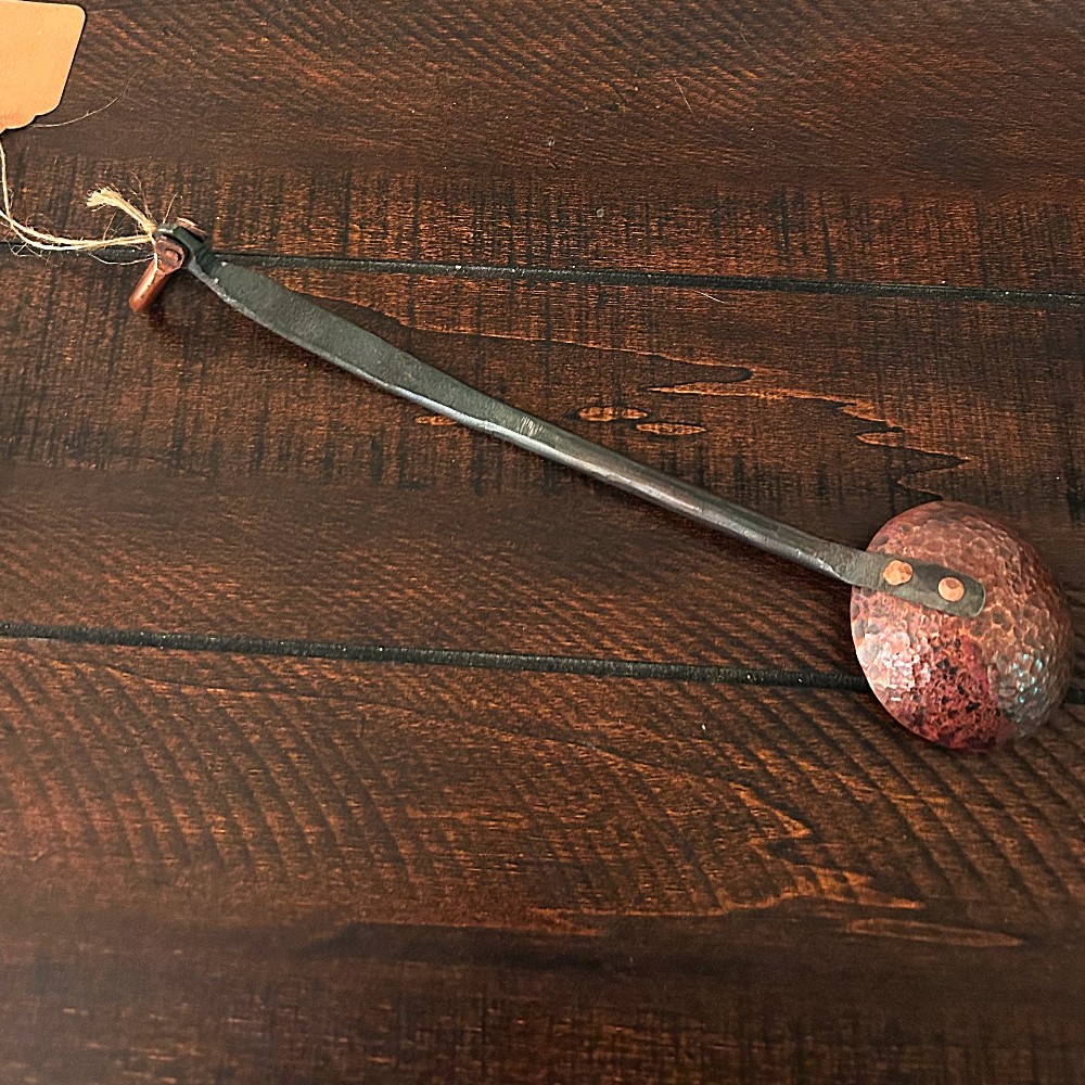 Coffee scoop with copper loop - N23