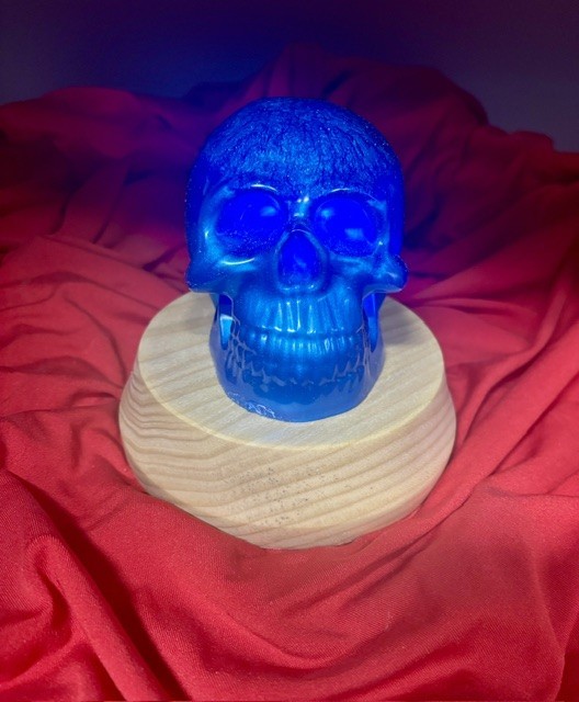 Sapphire Specter Skull Lamp