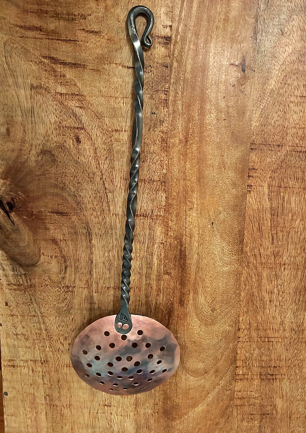 Skimmer w/ Twisted Shepherds Cane Handle - N23